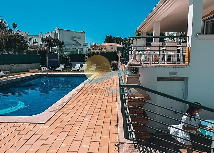 Clara Premium By Sunny Deluxe