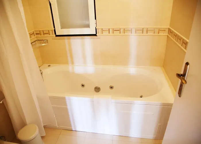 Clara Premium By Sunny Deluxe וילה אלבופיירה